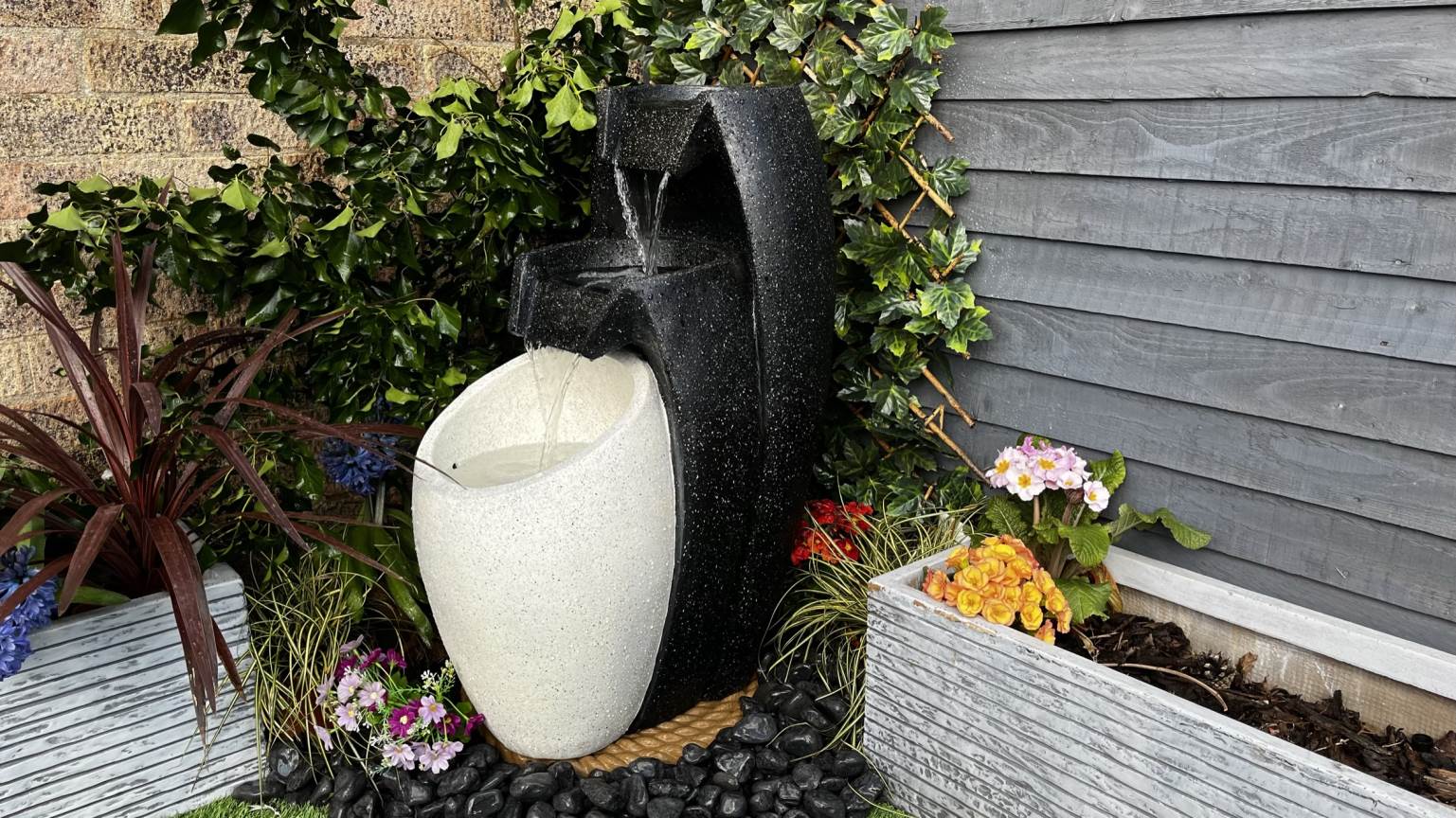 3 Flowing Vases Contemporary Solar Water Feature - Image 4